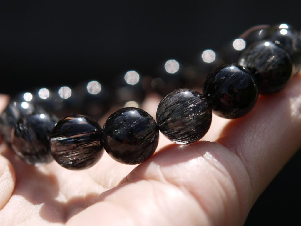 ブラックルチルクオーツブレスレット　極上　11mm