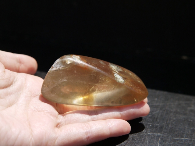 Amazon.co.jp: ザギマウンテンクォーツ ザギ水晶 ザキ鉱山 21g