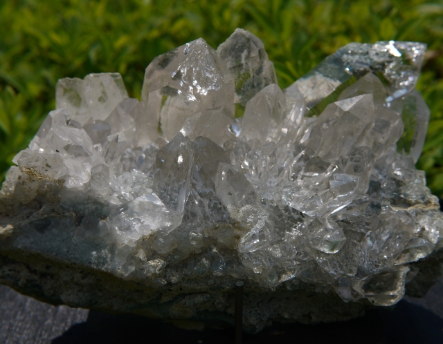 さいたま 大宮 | 天然石 パワーストーン 販売店|石の記録 / マニハール産ヒマラヤ水晶クラスター 2.5kg 極上